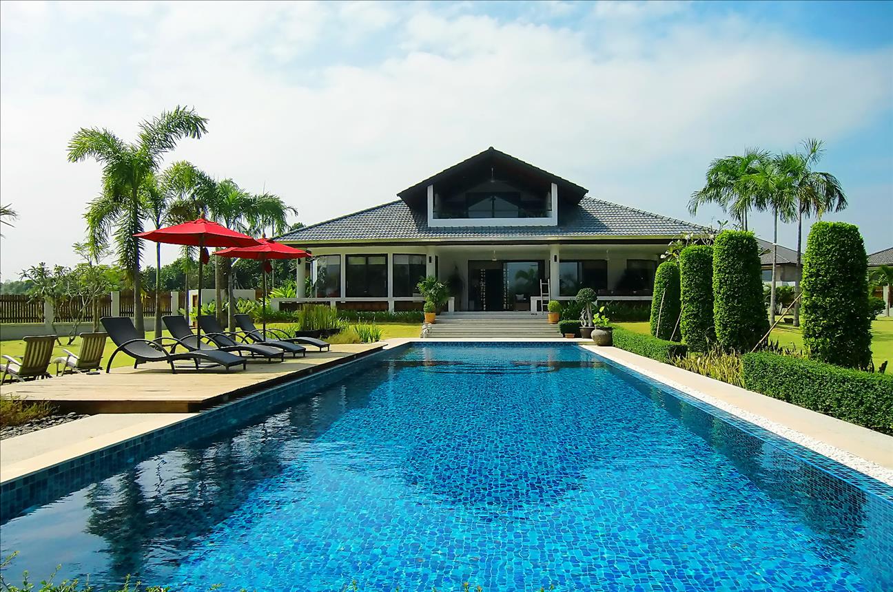 Villas and Houses for Sale Jomtien Thailand