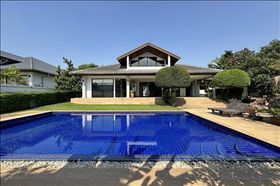 East Pattaya Mountain View Residence Pool Villa for Sale