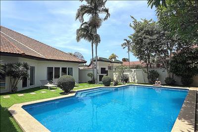Jomtien Beach, View Talay Villas for Sale