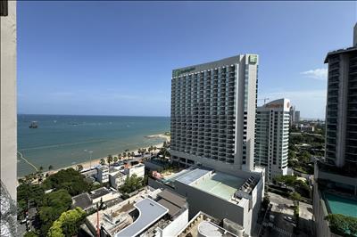 Pattaya Beach, Markland Condo for Sale