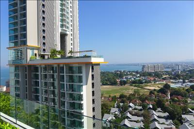 Wongamat Beach, Riviera Wongamat Condo for Sale