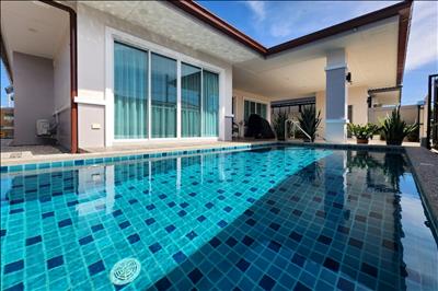 Huay Yai,  Garden Ville 6 Modern Pool Villa for Sale