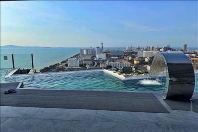 Copacabana Beach Jomtien Condo for Sale